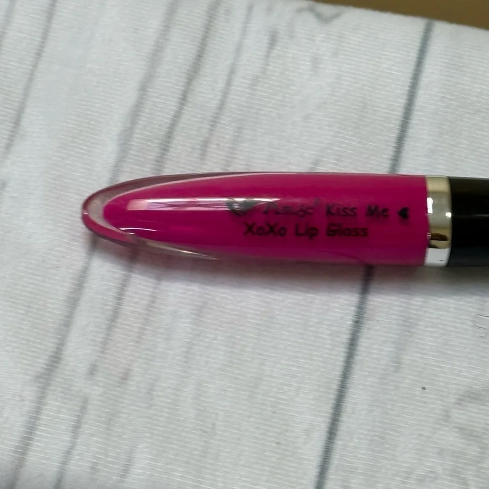 XOXO experience vibrant